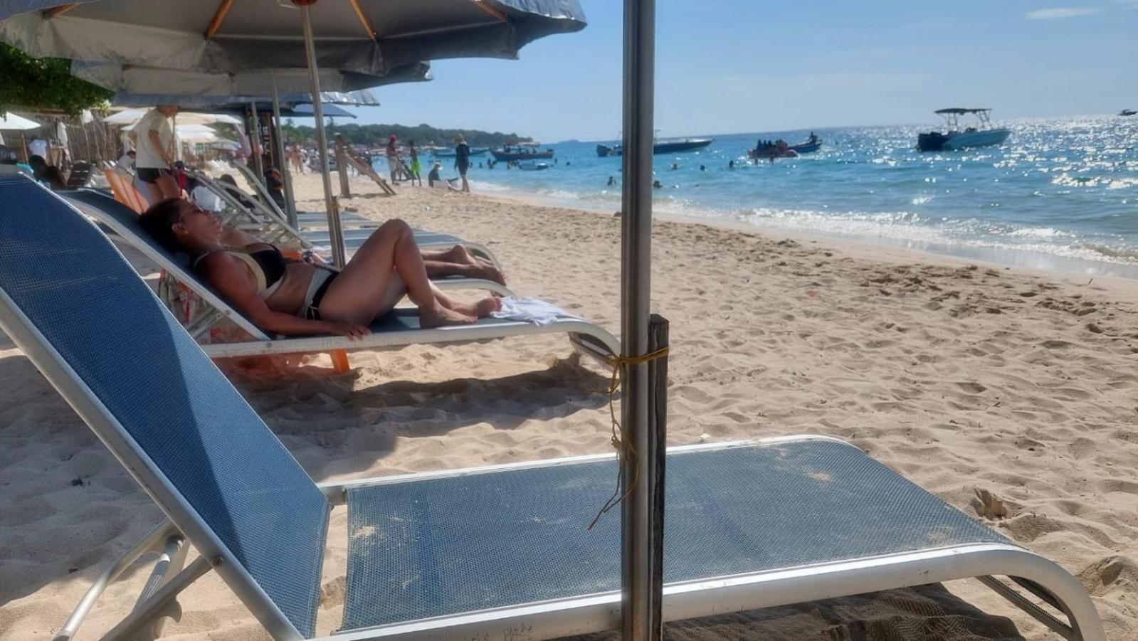Hostel A Orilla Del Mar En Baru Kartagena Zewnętrze zdjęcie